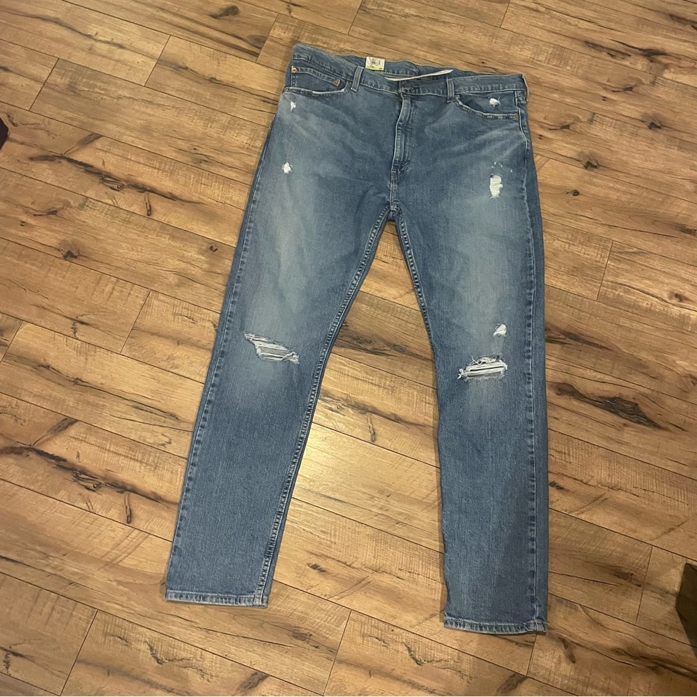 🤠Levi’s Slim Taper 40x32 Jeans🤠